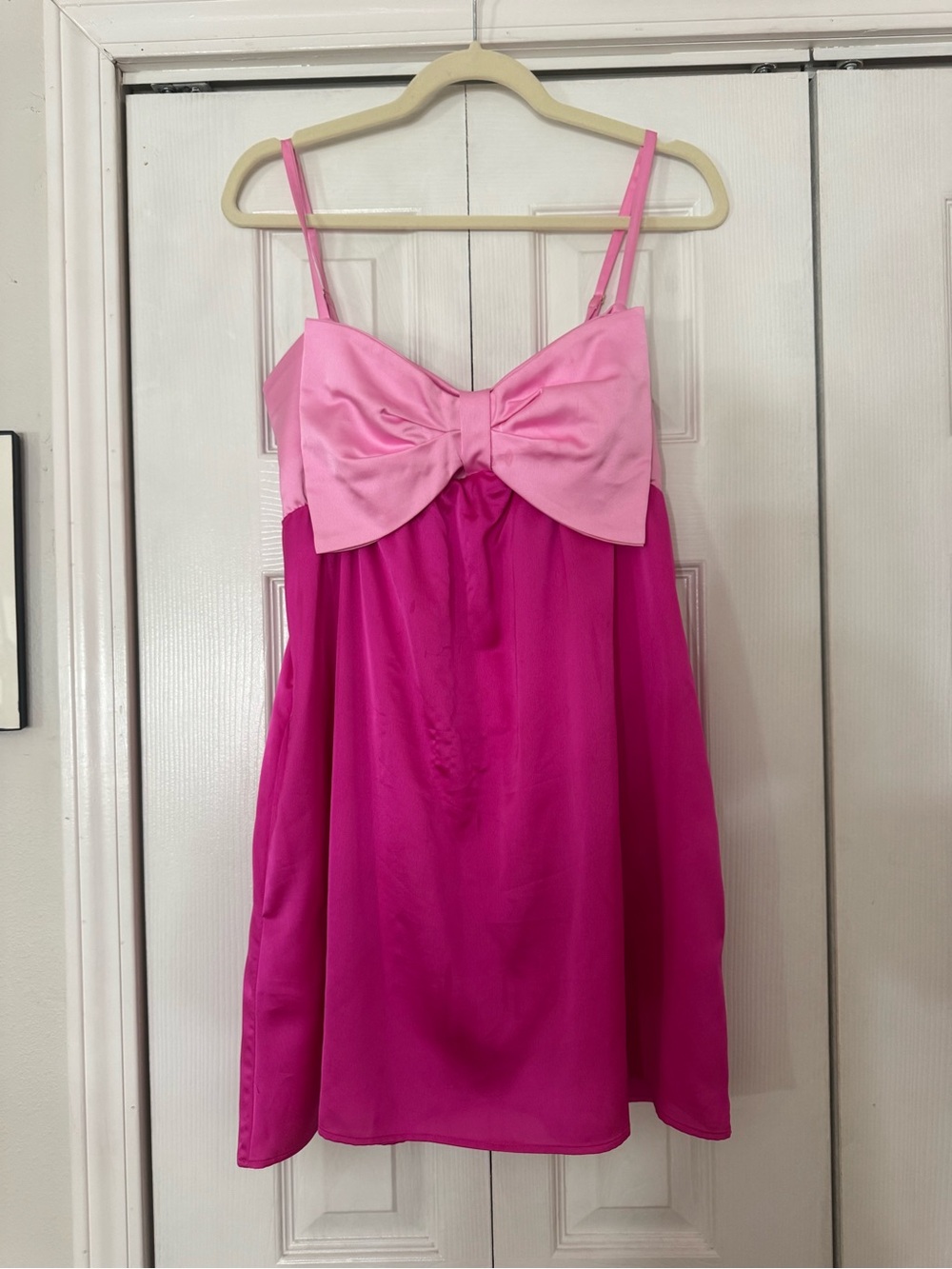 Show Me Your MuMu bow dress